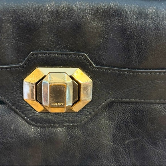 DKNY Vintage Y2K Soft Glossy Black Luster Calf Leather Satchel Bag with Turnlock - Picture 3 of 16